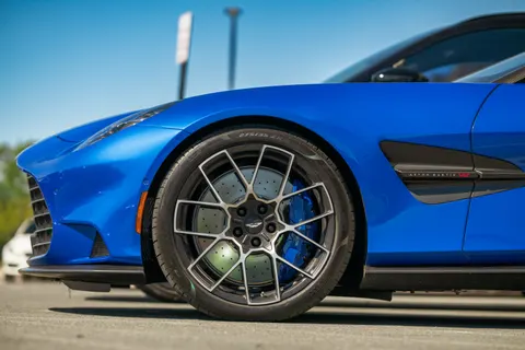 Hình nền Siêu xe 4K · cars · 3840×2560
