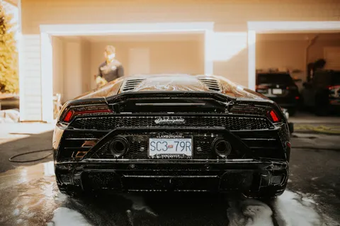 超級跑車 4K桌布 · cars · 3840×2555