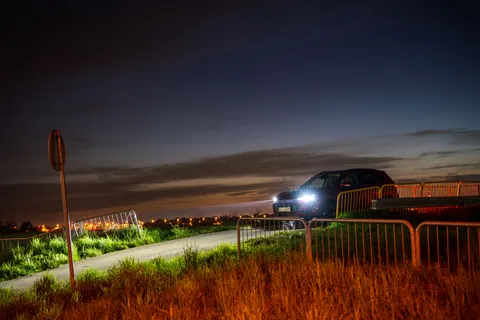 Car at Night 4K Wallpaper · cars · 3840×2560