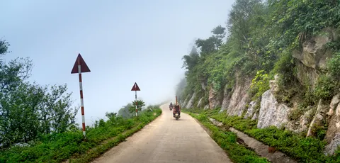 Motorfiets 4K-achtergrond · cars · 3840×1845