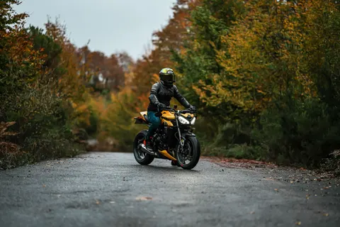 Tapeta Motocykl 4K · cars · 3840×2560