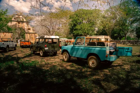 Fond d'écran Tout-terrain 4K · cars · 3840×2560