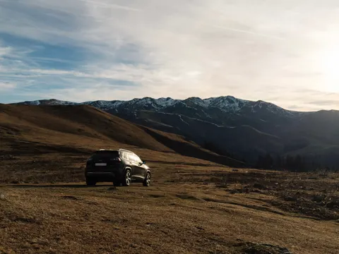 Fond d'écran Tout-terrain 4K · cars · 3840×2880