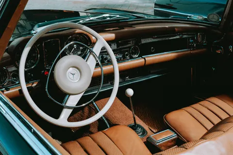 Car Interior 4K Wallpaper · cars · 3840×2560