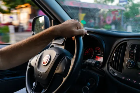 कार का इंटीरियर 4K वॉलपेपर · cars · 3840×2560