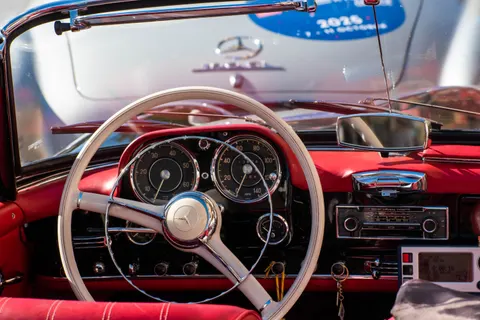 Car Interior 4K Wallpaper · cars · 3840×2560