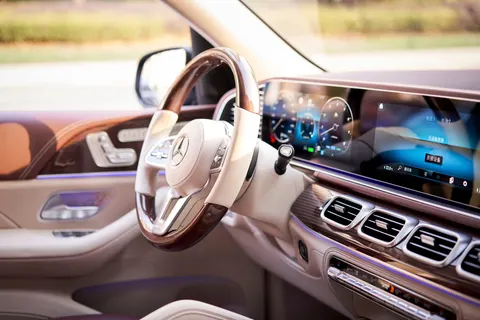 Car Interior 4K Wallpaper · cars · 3840×2560