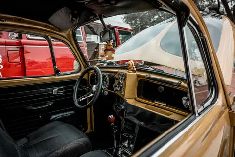 Car Interior 4K Wallpaper · cars · 3840×2560