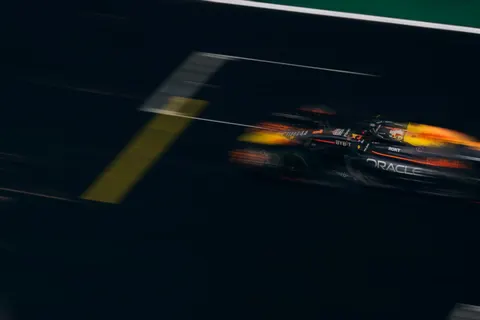 Race Car 4K Wallpaper · cars · 3840×2561