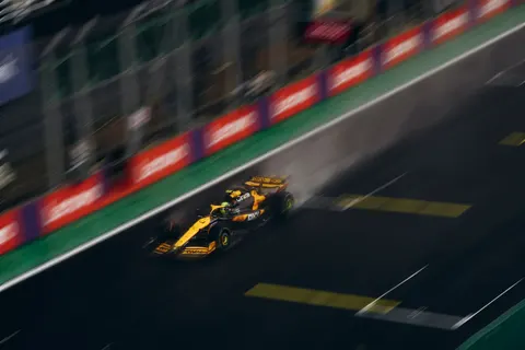 रेस कार 4K वॉलपेपर · cars · 3840×2560