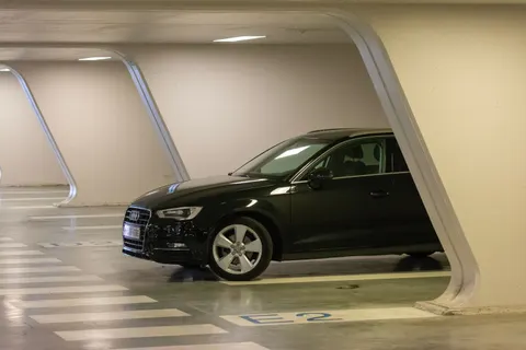 Electric Car 4K Wallpaper · cars · 3840×2560