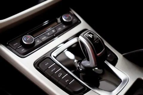 Fond d'écran Voiture électrique 4K · cars · 3840×2560