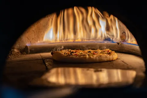पिज़्ज़ा 4K वॉलपेपर · food · 3840×2560