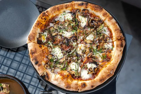 Pizza 4K-achtergrond · food · 3840×2560
