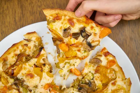 Pizza 4K Wallpaper · food · 3840×2561