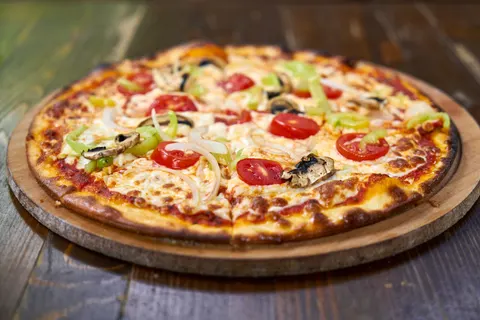 Pizza 4K Wallpaper · food · 3840×2561