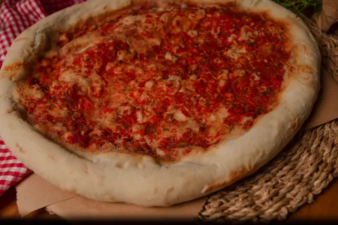 पिज़्ज़ा 4K वॉलपेपर · food · 3840×2563