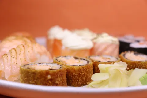 寿司 4K壁纸 · food · 3840×2560