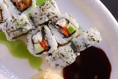 Sushi 4K Wallpaper · food · 3840×2561