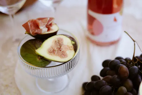Wine 4K Wallpaper · food · 3840×2560