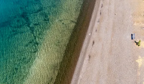 沙灘航拍 4K桌布 · ocean · 3840×2239