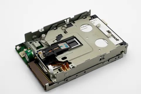 Circuit Board 4K Wallpaper · technology · 3840×2560