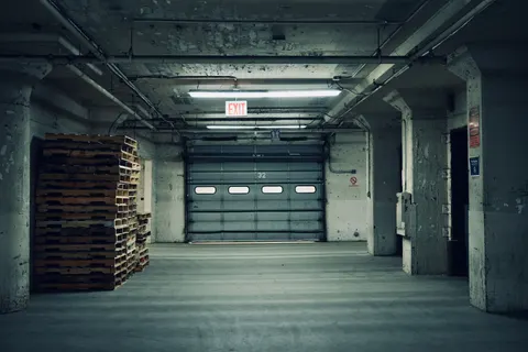 Server Room 4K Wallpaper · technology · 3840×2560