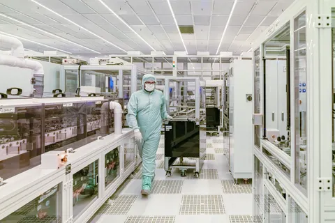 Server Room 4K Wallpaper · technology · 3840×2561