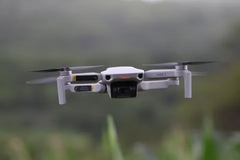 Fondo de pantalla Dron 4K · technology · 3840×2560