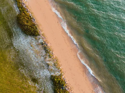 沙灘航拍 4K桌布 · ocean · 3840×2880