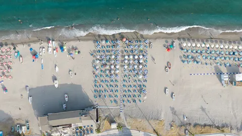 Beach from Above 4K Wallpaper · ocean · 3840×2160