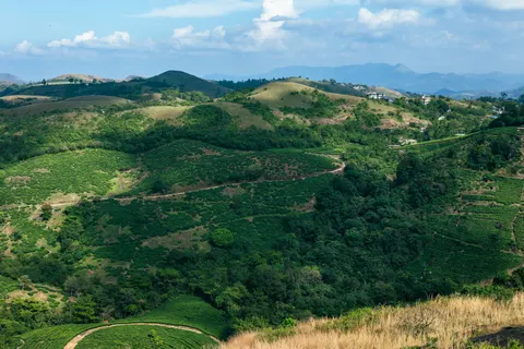 Fondo de pantalla Colinas verdes 4K · nature · 3840×2560