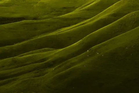Обои Зелёные холмы 4K · nature · 3840×2560