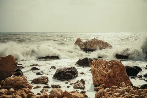 Hình nền Biển Động 4K · ocean · 3840×2560