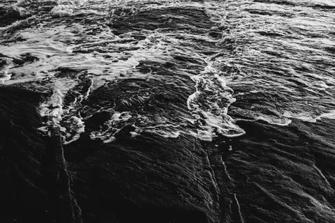 Papel de parede Mar Tempestuoso 4K · ocean · 3840×2560