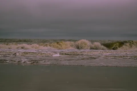 Hình nền Biển Động 4K · ocean · 3840×2560
