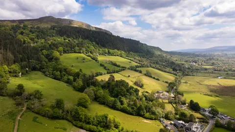 Fond d'écran Collines vertes 4K · nature · 3840×2160
