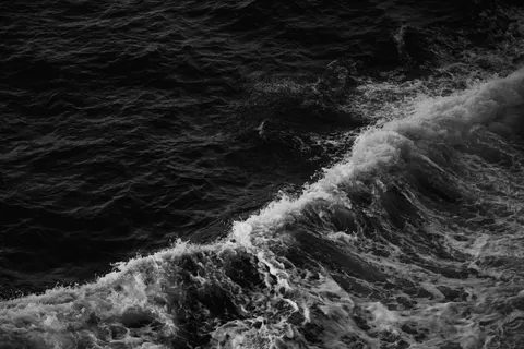 Hình nền Biển Động 4K · ocean · 3840×2560