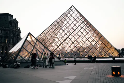 Pyramids 4K Wallpaper · travel · 3840×2560