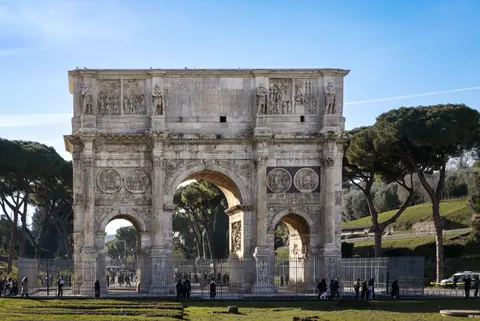 Colosseum 4K Wallpaper · travel · 3840×2573