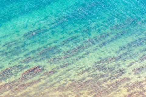 清澈泻湖 4K壁纸 · ocean · 3840×2560