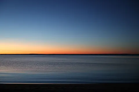 漸變地平線 4K桌布 · minimal · 3840×2561