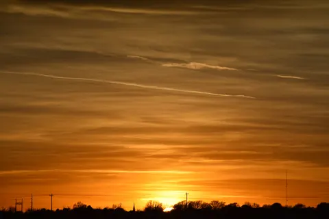 Goldener Sonnenuntergang 4K Hintergrundbild · sunset · 3840×2560