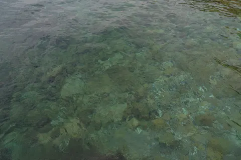 Обои Прозрачная лагуна 4K · ocean · 3840×2560