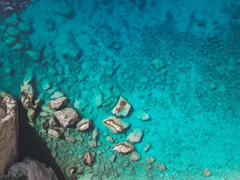 Wallpaper Laguna Jernih 4K · ocean · 3840×2880