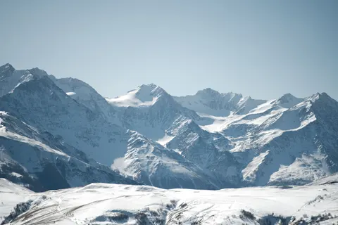 Winter Mountains 4K Wallpaper · winter · 3840×2560