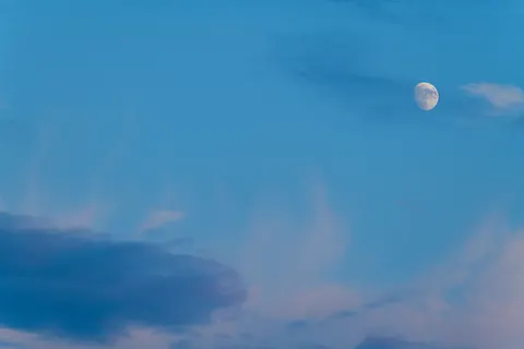 पूर्णिमा का चाँद 4K वॉलपेपर · space · 3840×2560