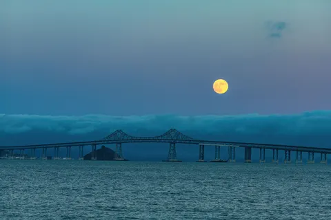 Vollmond 4K Hintergrundbild · space · 3840×2560