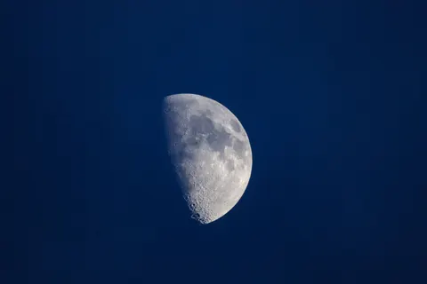 Moon Craters 4K Wallpaper · space · 3840×2560