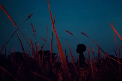 星空剪影 4K壁纸 · space · 3840×2560